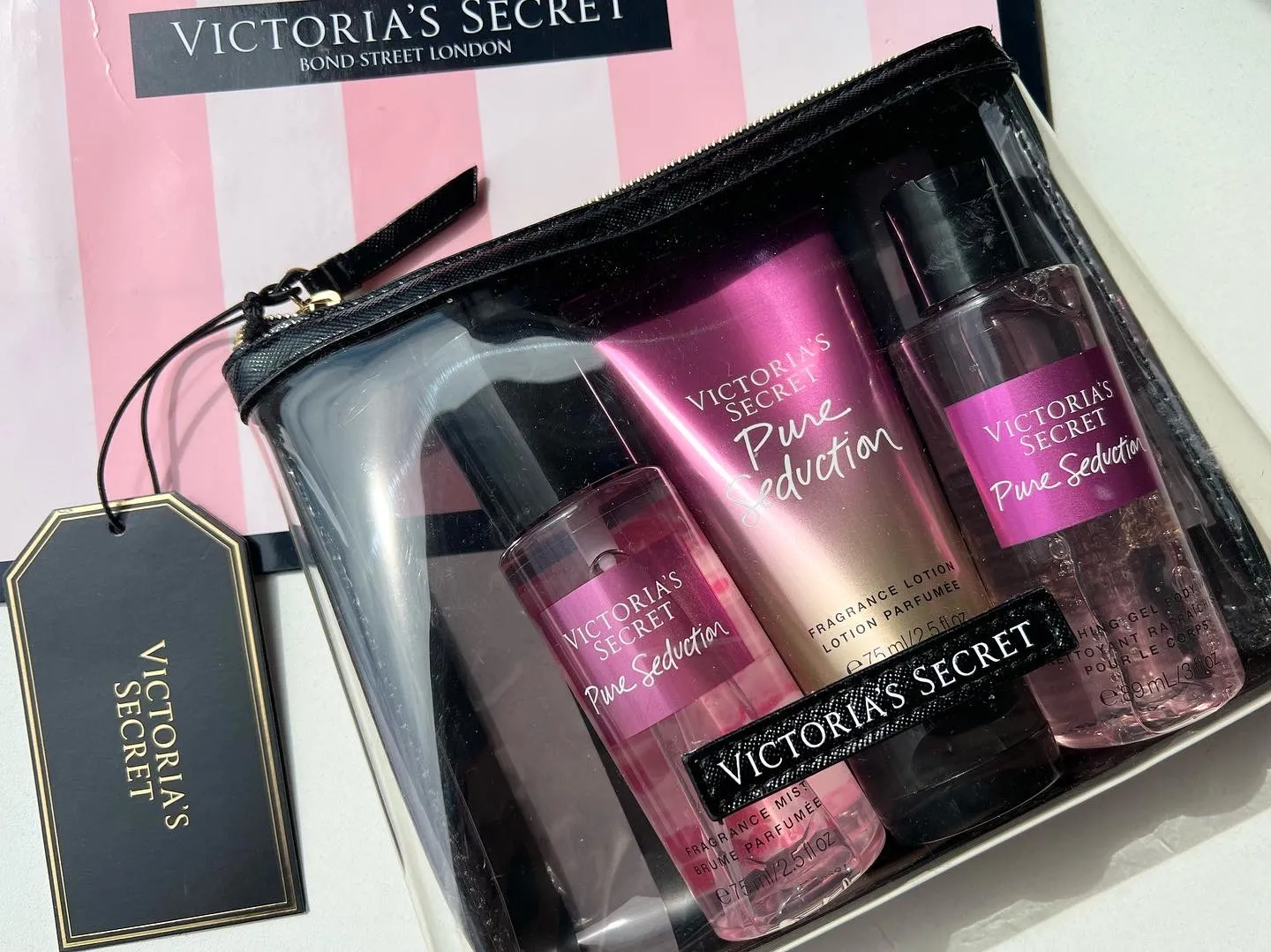 Kit Victoria's Secret Pure seduction body splash 75ml + creme hidratante  75ml + gel de banho 75ml + necessarie – Le Parfum